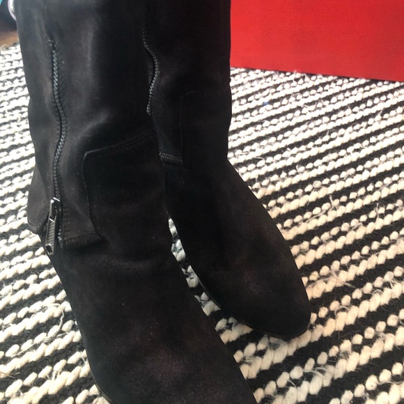 Beautiful Donald J Pliner Sandora sparkle boots. - Picture 4 of 8